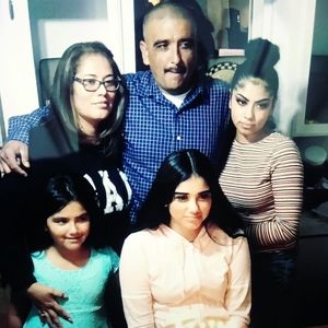 Meet your Posher, Karina y rogelio